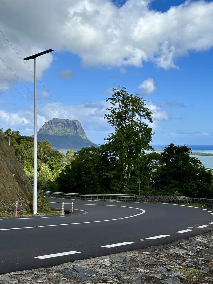 South West Mauritius Discovery 4