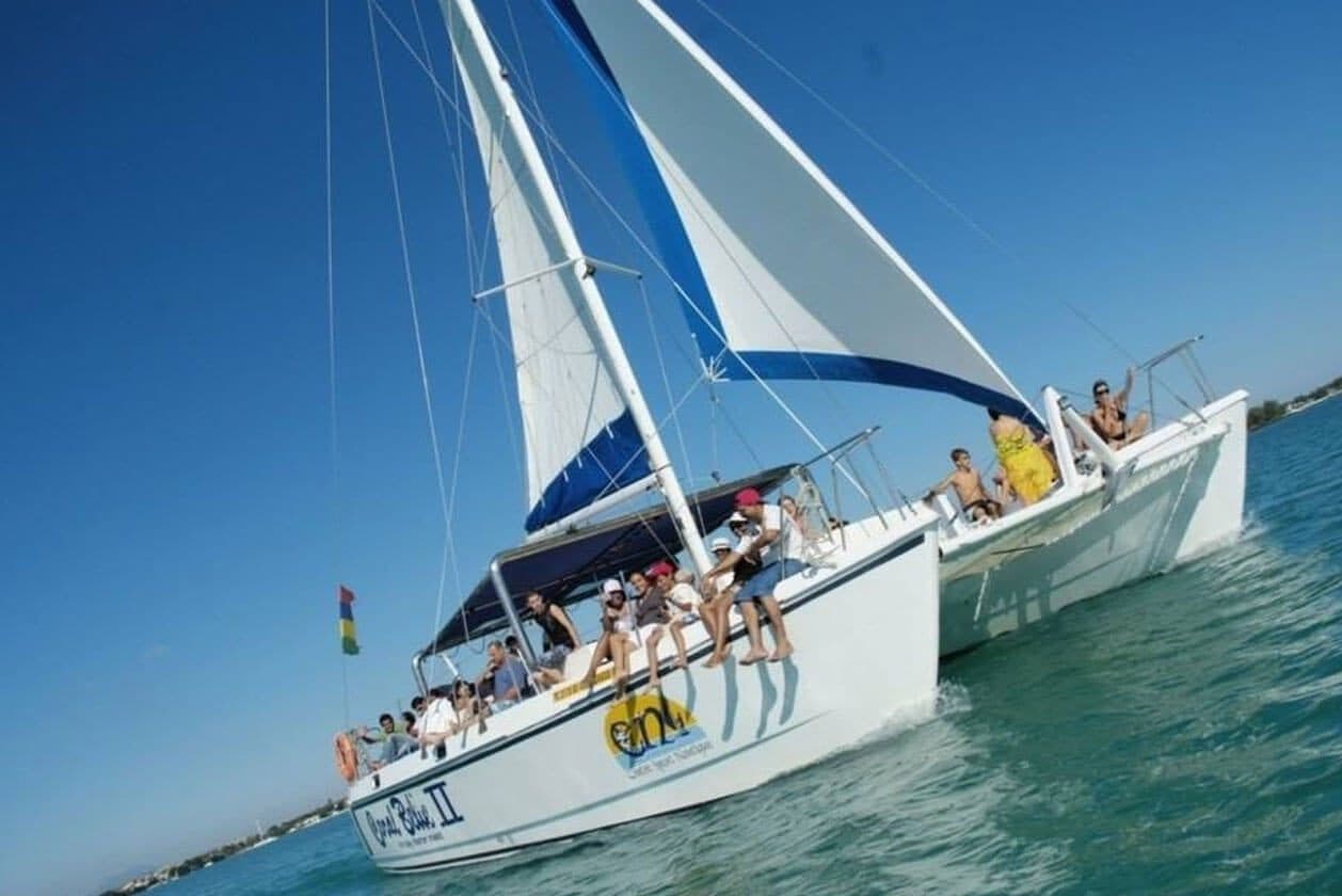 Northern Islands Catamaran Cruise